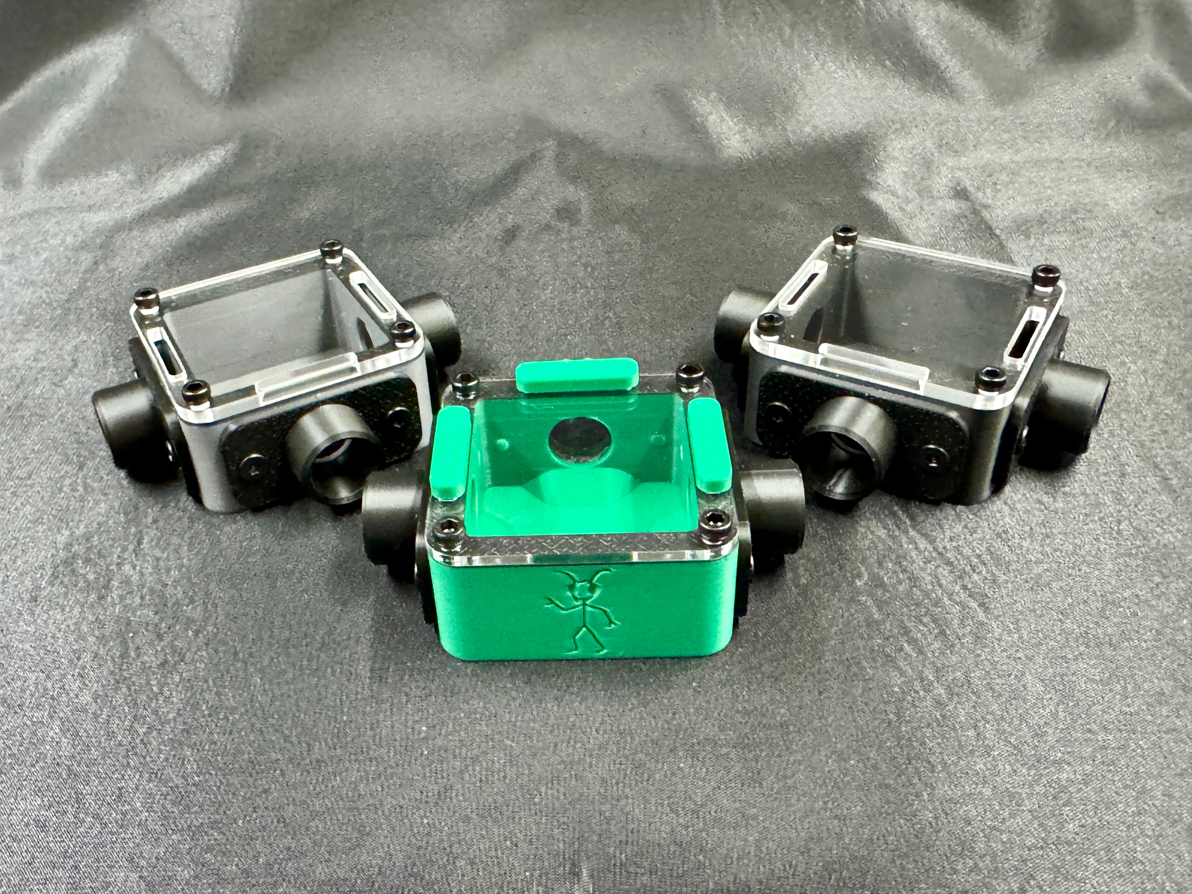 Connection hubs