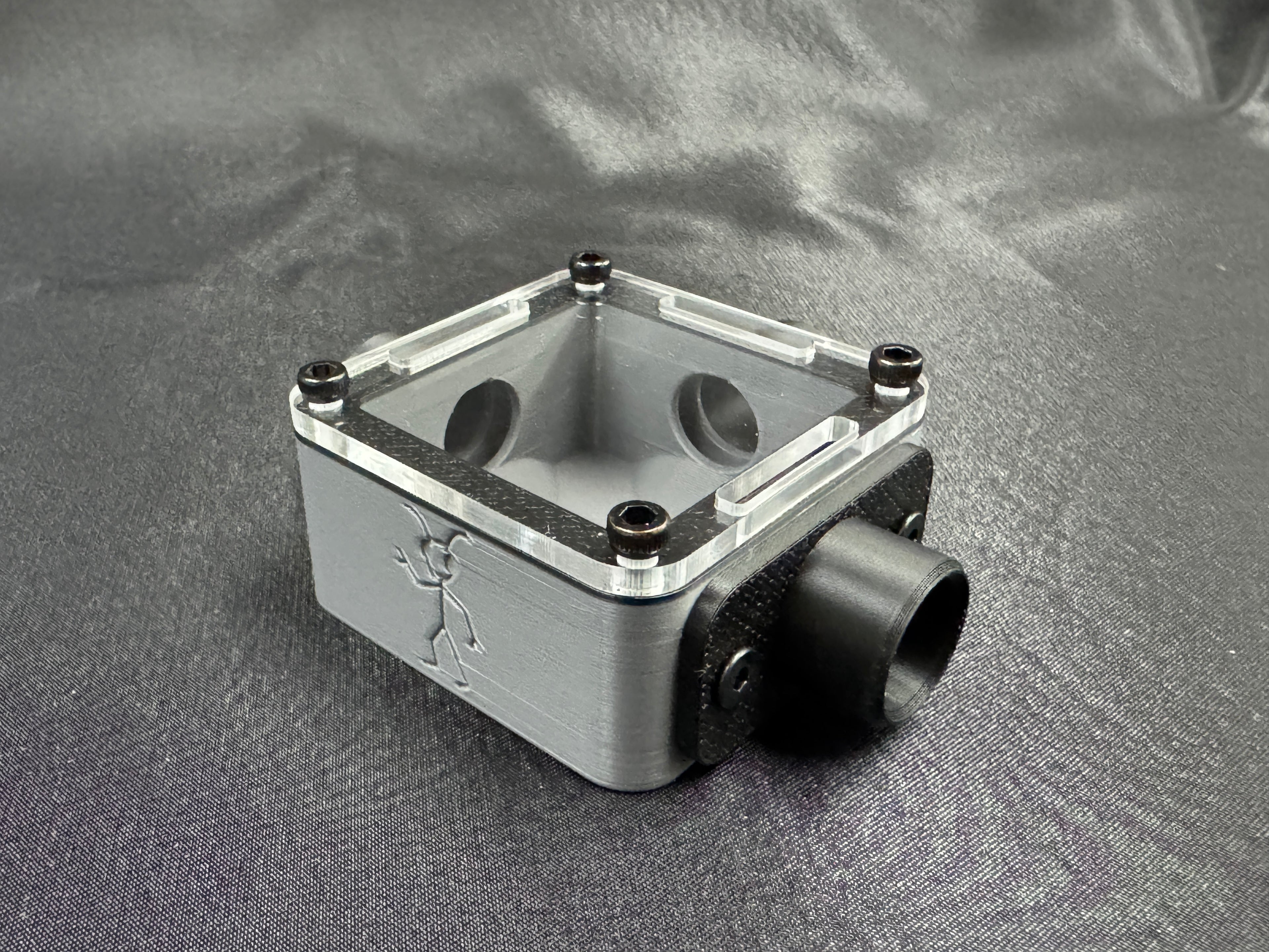 Connection hubs